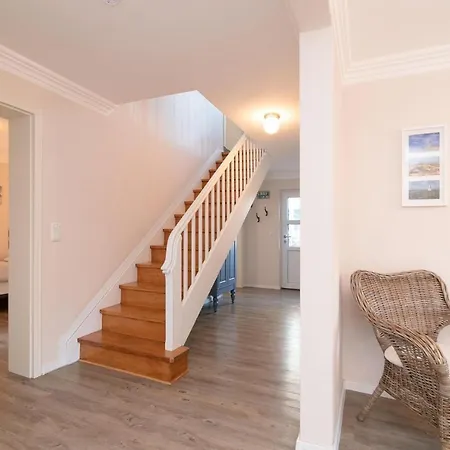 Holiday home Lindenstrasse 10- 1 *