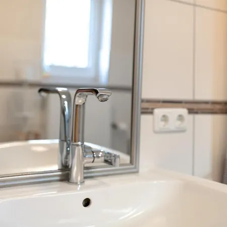 Lindenstrasse 10 & Sonne 度假居 克伦胡森