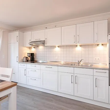 Holiday home Lindenstrasse 10- 1 Kellenhusen